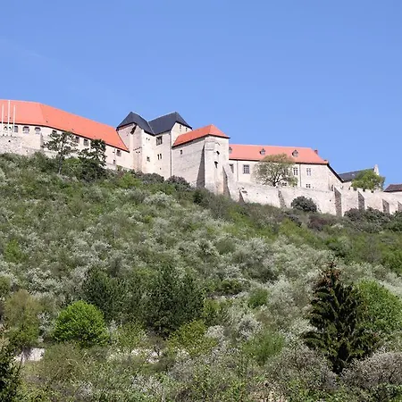 Geiseltal- See 3* Mucheln