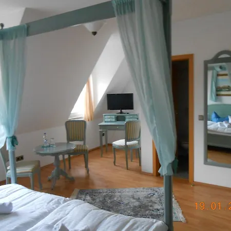 Geiseltal- See 招待所 3*